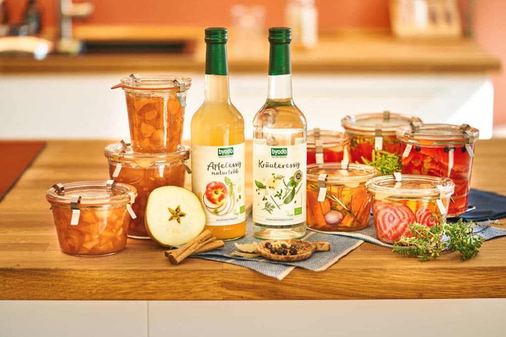 Obst und Gemüse einlegen mit Byodo Essigen