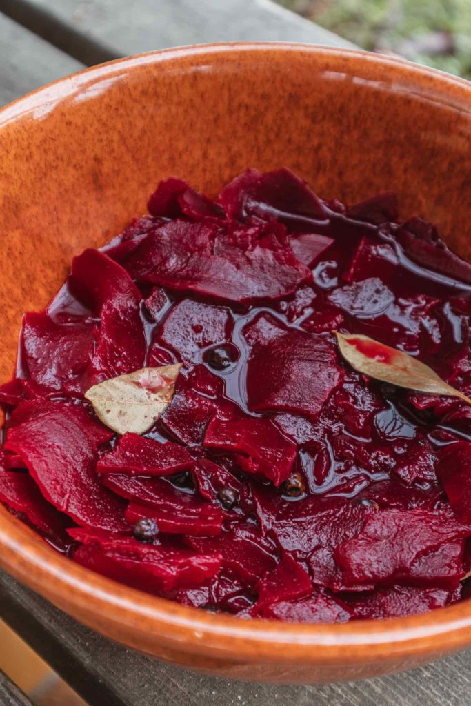Einfacher Rote Bete Salat süß-sauer – leckeres Rezept!