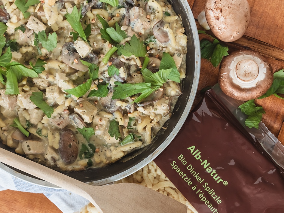Frische Spätzle von Alb Natur gelingen einfach immer - Spätzlepfanne mit cremiger Sauce