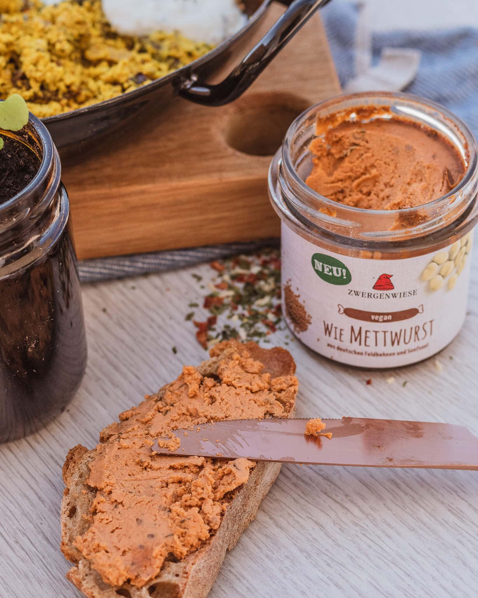 Veganes Mettwurstbrot