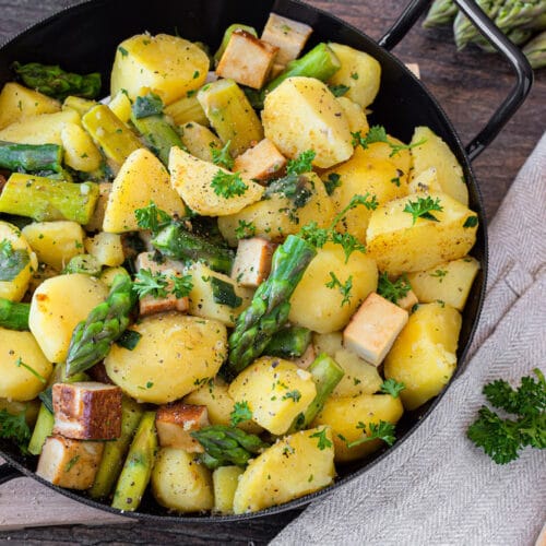 Rezept für Kartoffel Pfanne mit Räuchertofu und Spargel